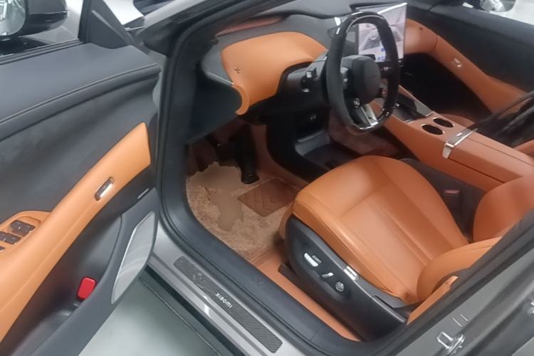 Used Xiaomi Auto YU7 2025 Ultra-Long Range High-Performance All-Wheel-Drive Max Edition Driver Seat