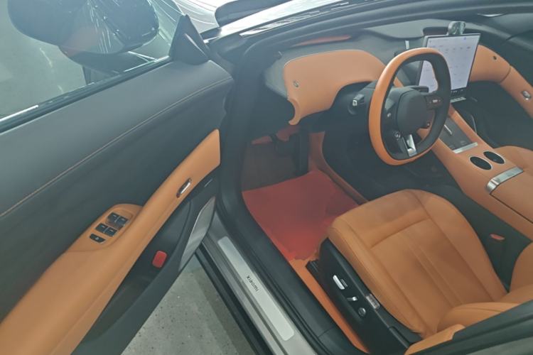 Used Xiaomi Auto YU7 2025 Ultra-Long Range All-Wheel Drive Pro Version Driver Seat