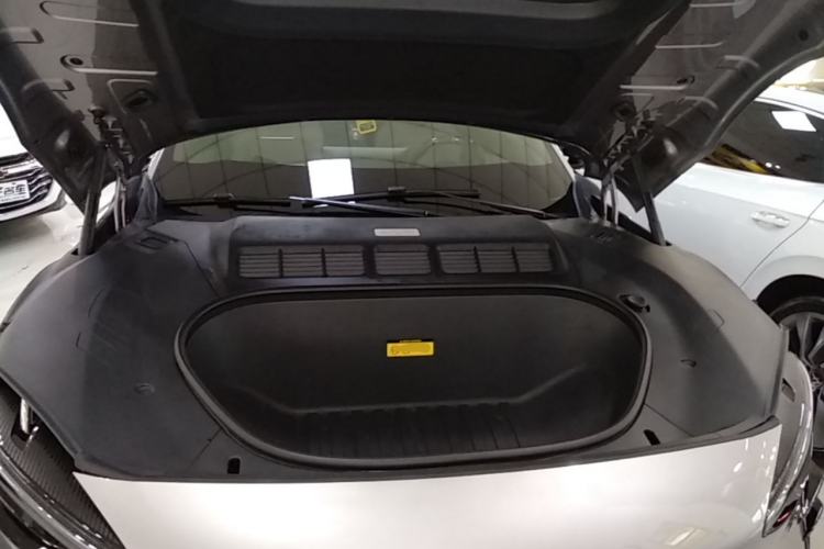 Used Xiaomi Auto YU7 2025 Ultra-Long Range High-Performance All-Wheel-Drive Max Edition Engine Bay