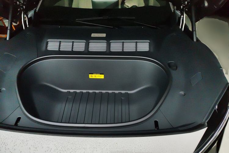 Used Xiaomi Auto YU7 2025 Ultra-Long Range All-Wheel Drive Pro Version Engine Bay