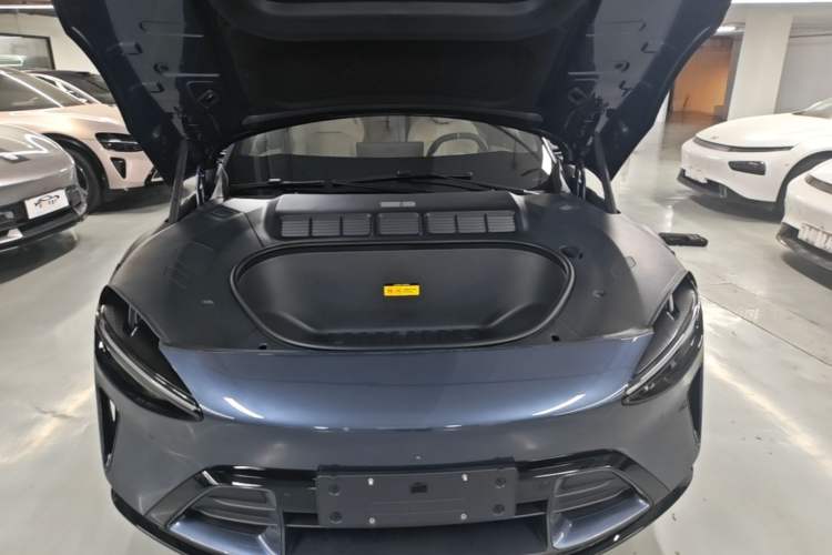 Used Xiaomi Auto YU7 2025 Ultra-Long Range High-Performance All-Wheel-Drive Max Edition Engine Bay