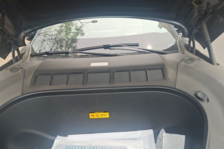 Used Xiaomi Auto YU7 2025 Ultra-Long Range Rear-Wheel Drive Version Engine Bay