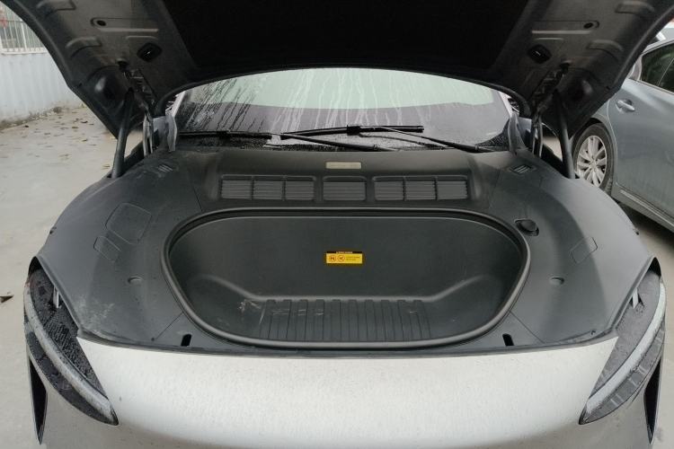 Used Xiaomi Auto YU7 2025 Ultra-Long Range High-Performance All-Wheel-Drive Max Edition Engine Bay