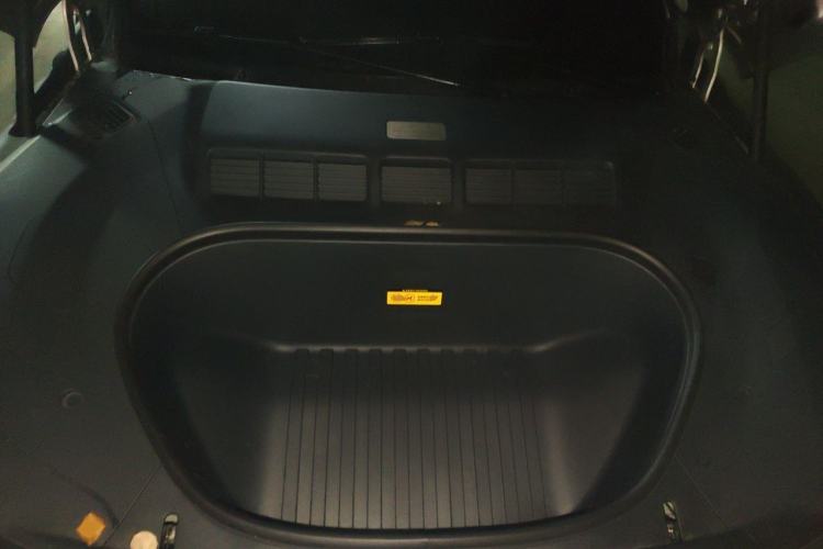 Used Xiaomi Auto YU7 2025 Ultra-Long Range Rear-Wheel Drive Version Engine Bay