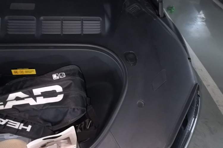 Used Xiaomi Auto YU7 2025 Ultra-Long Range High-Performance All-Wheel-Drive Max Edition Engine Bay Left