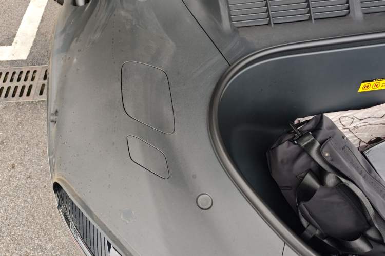 Used Xiaomi Auto YU7 2025 Ultra-Long Range Rear-Wheel Drive Version Engine Bay Right