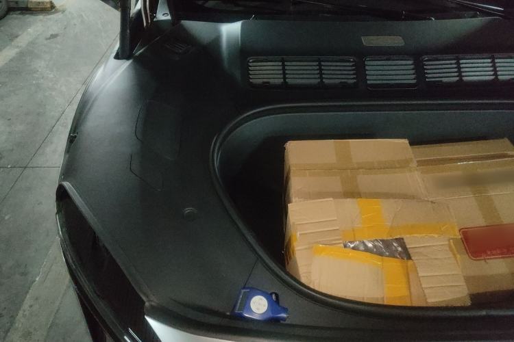 Used Xiaomi Auto YU7 2025 Ultra-Long Range All-Wheel Drive Pro Version Engine Bay Right