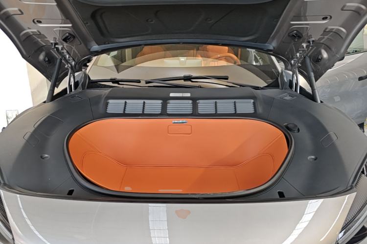 Used Xiaomi Auto YU7 2025 Ultra-Long Range High-Performance All-Wheel-Drive Max Edition Engine Bay