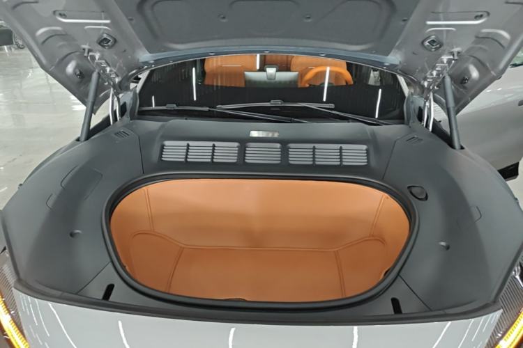 Used Xiaomi Auto YU7 2025 Ultra-Long Range All-Wheel Drive Pro Version Engine Bay