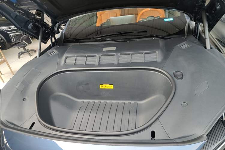 Used Xiaomi Auto YU7 2025 Ultra-Long Range All-Wheel Drive Pro Version Engine Bay