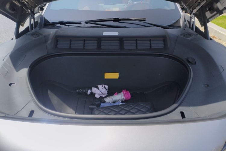 Used Xiaomi Auto YU7 2025 Ultra-Long Range High-Performance All-Wheel-Drive Max Edition Engine Bay