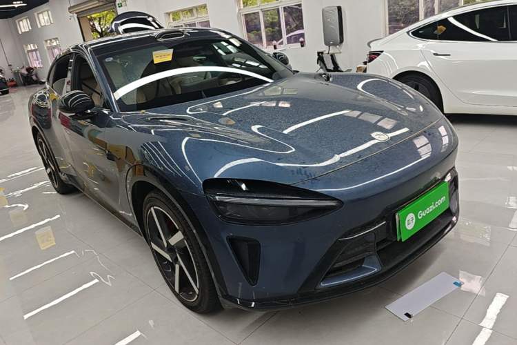 Used Xiaomi Auto YU7 2025 Ultra-Long Range High-Performance All-Wheel-Drive Max Edition Exterior 1