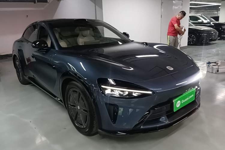 Used Xiaomi Auto YU7 2025 Ultra-Long Range All-Wheel Drive Pro Version Exterior 1