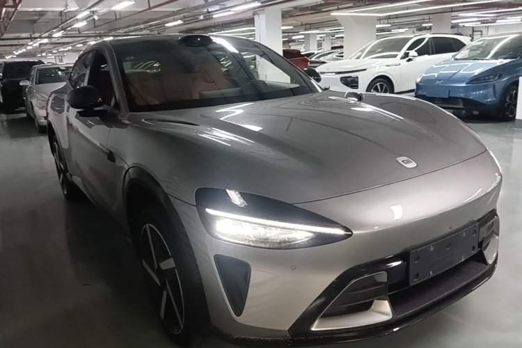 Used Xiaomi Auto YU7 2025 Ultra-Long Range High-Performance All-Wheel-Drive Max Edition Exterior 1