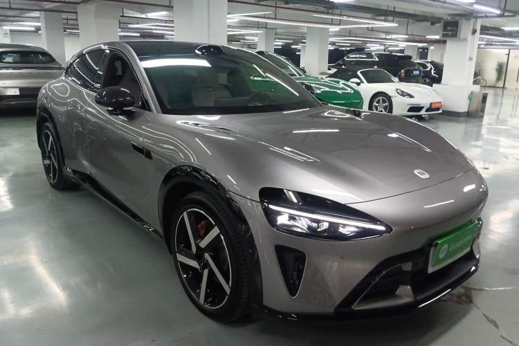 Used Xiaomi Auto YU7 2025 Ultra-Long Range High-Performance All-Wheel-Drive Max Edition Exterior 1