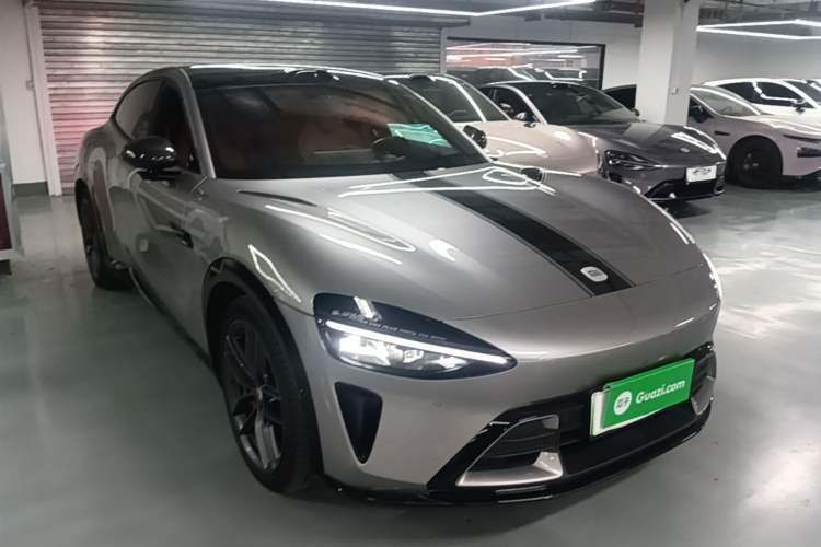 Used Xiaomi Auto YU7 2025 Ultra-Long Range High-Performance All-Wheel-Drive Max Edition Exterior 1