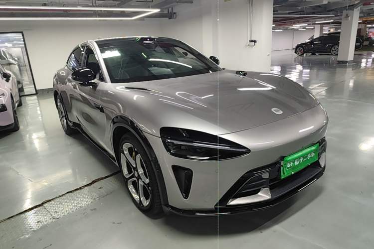 Used Xiaomi Auto YU7 2025 Ultra-Long Range All-Wheel Drive Pro Version Exterior 1
