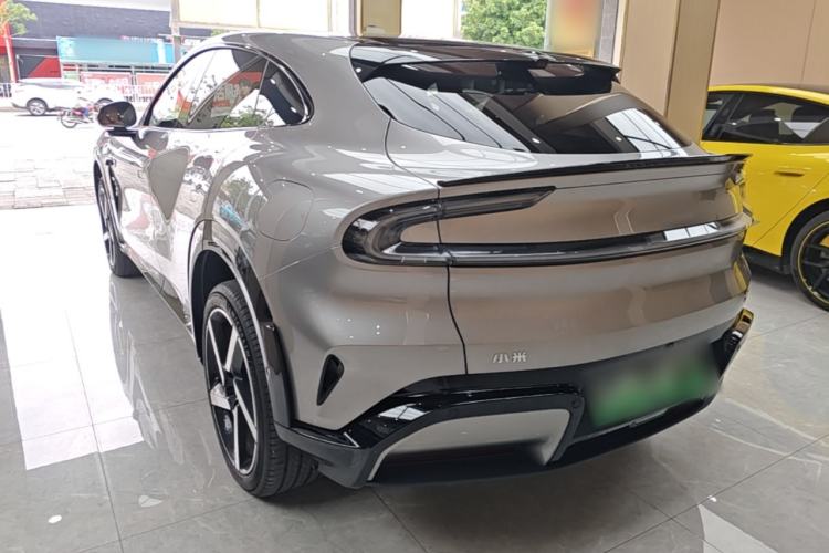 Used Xiaomi Auto YU7 2025 Ultra-Long Range High-Performance All-Wheel-Drive Max Edition Exterior 2