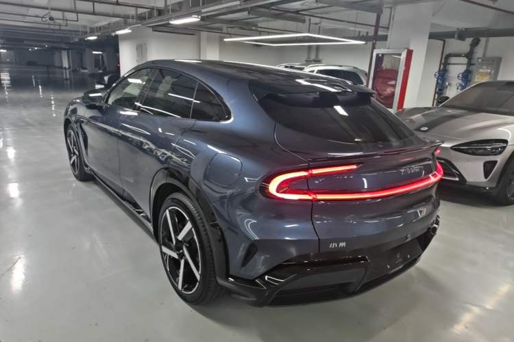Used Xiaomi Auto YU7 2025 Ultra-Long Range High-Performance All-Wheel-Drive Max Edition Exterior 2