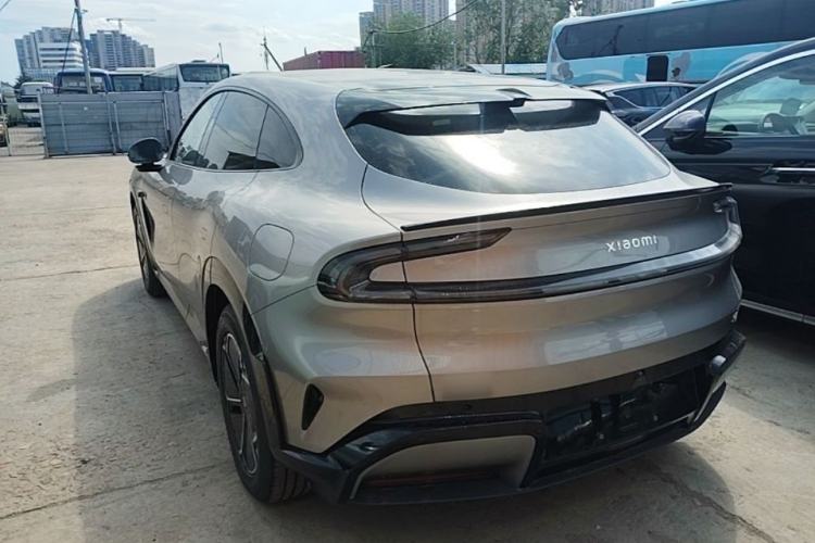 Used Xiaomi Auto YU7 2025 Ultra-Long Range Rear-Wheel Drive Version Exterior 2