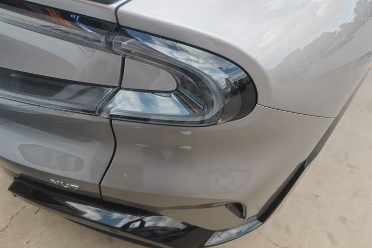 Used Xiaomi Auto YU7 2025 Ultra-Long Range Rear-Wheel Drive Version Exterior 3
