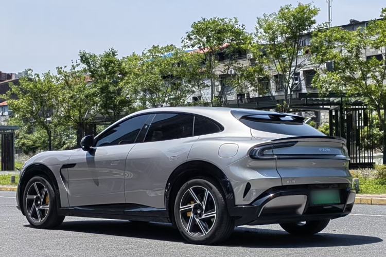 Used Xiaomi Auto YU7 2025 Ultra-Long Range High-Performance All-Wheel-Drive Max Edition Exterior 3