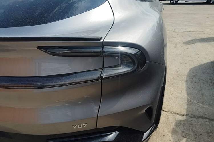 Used Xiaomi Auto YU7 2025 Ultra-Long Range Rear-Wheel Drive Version Exterior 3