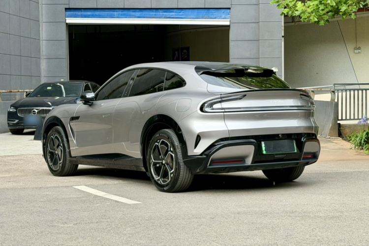 Used Xiaomi Auto YU7 2025 Ultra-Long Range Rear-Wheel Drive Version Exterior 4