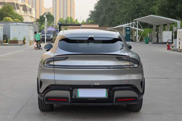 Used Xiaomi Auto YU7 2025 Ultra-Long Range All-Wheel Drive Pro Version Exterior 4