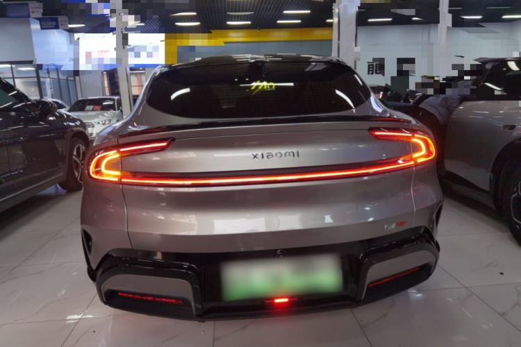 Used Xiaomi Auto YU7 2025 Ultra-Long Range High-Performance All-Wheel-Drive Max Edition Exterior 4