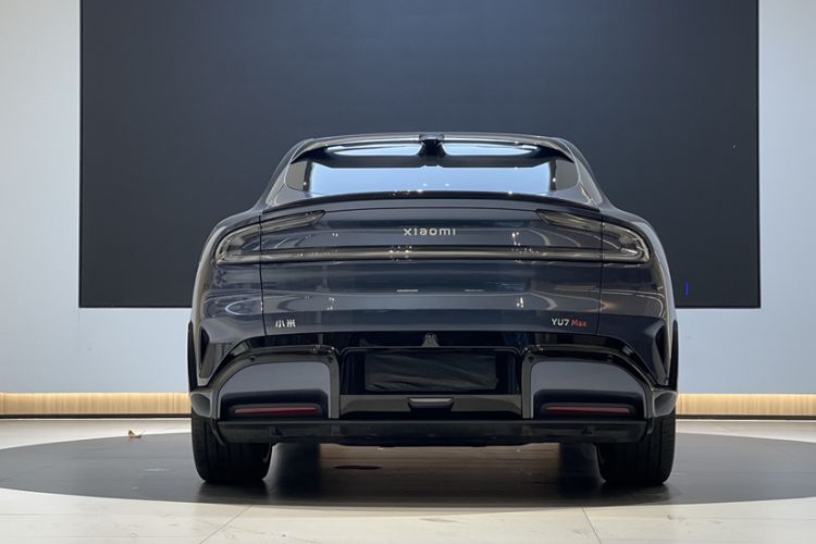 Used Xiaomi Auto YU7 2025 Ultra-Long Range High-Performance All-Wheel-Drive Max Edition Exterior 5
