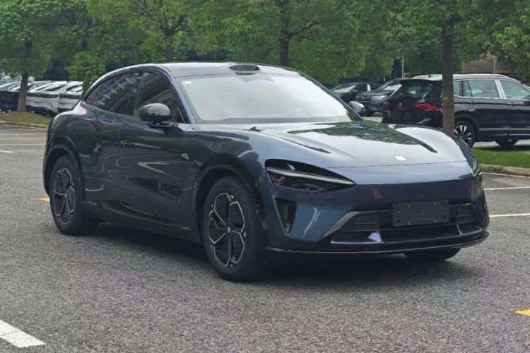 Used Xiaomi Auto YU7 2025 Ultra-Long Range High-Performance All-Wheel-Drive Max Edition Exterior 5