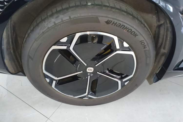 Used Xiaomi Auto YU7 2025 Ultra-Long Range Rear-Wheel Drive Version Exterior 5