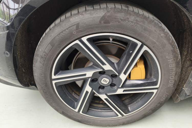 Used Xiaomi Auto YU7 2025 Ultra-Long Range All-Wheel Drive Pro Version Exterior 5