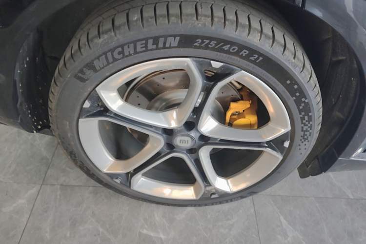 Used Xiaomi Auto YU7 2025 Ultra-Long Range High-Performance All-Wheel-Drive Max Edition Exterior 5