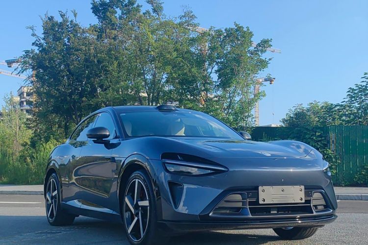 Used Xiaomi Auto YU7 2025 Ultra-Long Range High-Performance All-Wheel-Drive Max Edition Exterior 6