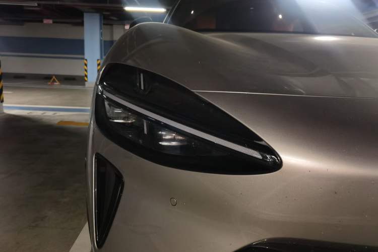 Used Xiaomi Auto YU7 2025 Ultra-Long Range High-Performance All-Wheel-Drive Max Edition Exterior 6