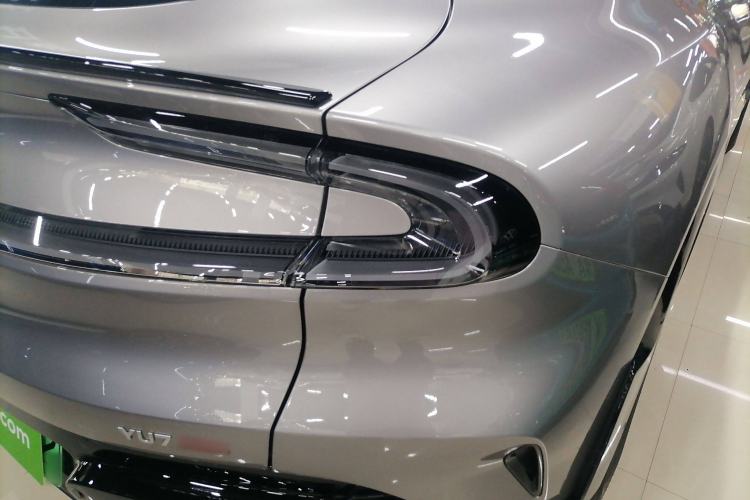 Used Xiaomi Auto YU7 2025 Ultra-Long Range High-Performance All-Wheel-Drive Max Edition Exterior 6