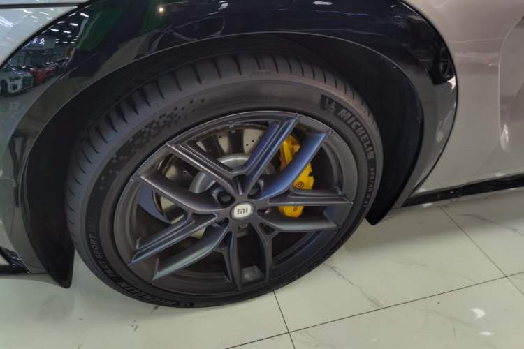 Used Xiaomi Auto YU7 2025 Ultra-Long Range High-Performance All-Wheel-Drive Max Edition Exterior 7