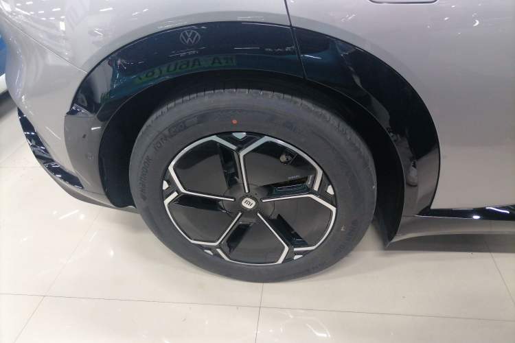 Used Xiaomi Auto YU7 2025 Ultra-Long Range High-Performance All-Wheel-Drive Max Edition Exterior 8