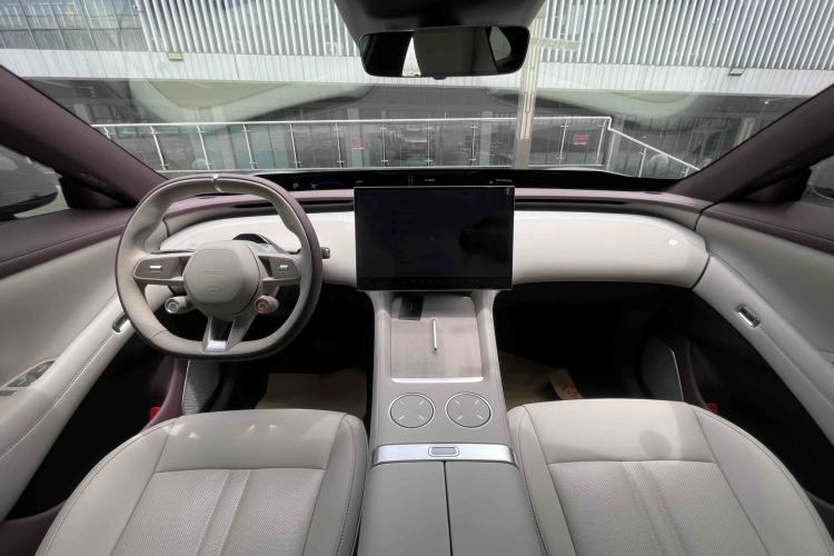 Used Xiaomi Auto YU7 2025 Ultra-Long Range Rear-Wheel Drive Version Exterior 9
