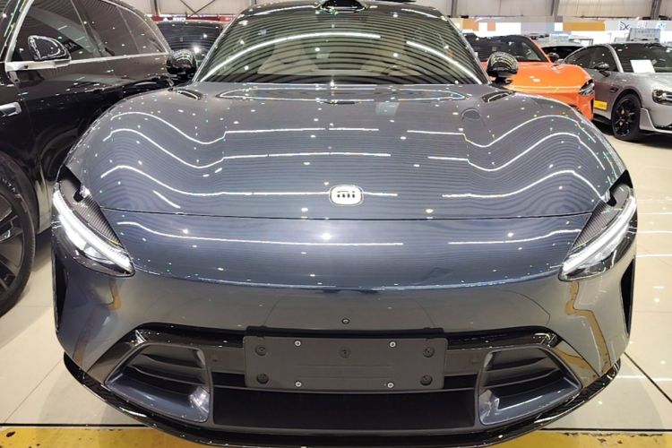 Used Xiaomi Auto YU7 2025 Ultra-Long Range High-Performance All-Wheel-Drive Max Edition Front