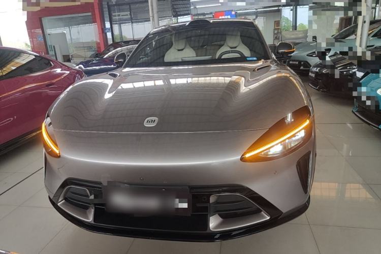 Used Xiaomi Auto YU7 2025 Ultra-Long Range High-Performance All-Wheel-Drive Max Edition Front