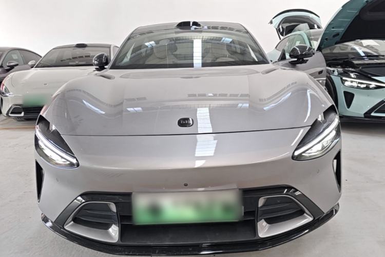 Used Xiaomi Auto YU7 2025 Ultra-Long Range High-Performance All-Wheel-Drive Max Edition Front