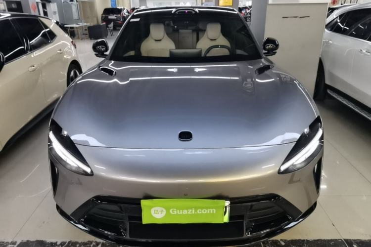 Used Xiaomi Auto YU7 2025 Ultra-Long Range Rear-Wheel Drive Version Front
