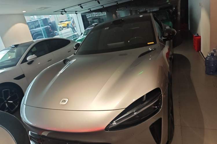 Used Xiaomi Auto YU7 2025 Ultra-Long Range High-Performance All-Wheel-Drive Max Edition Front
