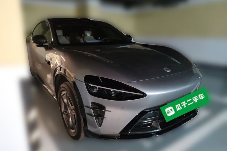 Used Xiaomi Auto YU7 2025 Ultra-Long Range High-Performance All-Wheel-Drive Max Edition Front Right 45 Deg