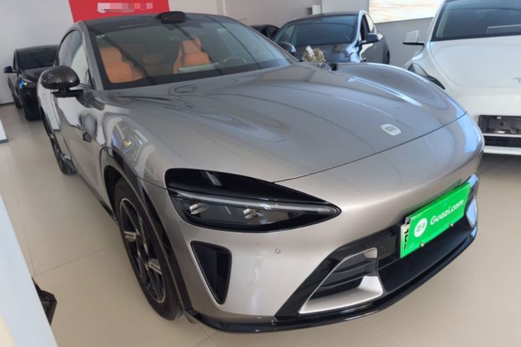 Used Xiaomi Auto YU7 2025 Ultra-Long Range High-Performance All-Wheel-Drive Max Edition Front Right 45 Deg