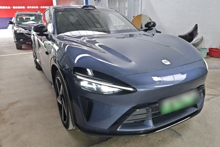 Used Xiaomi Auto YU7 2025 Ultra-Long Range High-Performance All-Wheel-Drive Max Edition Front Right 45 Deg