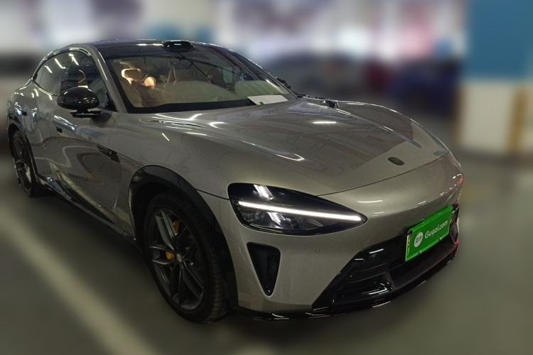 Used Xiaomi Auto YU7 2025 Ultra-Long Range High-Performance All-Wheel-Drive Max Edition Front Right 45 Deg
